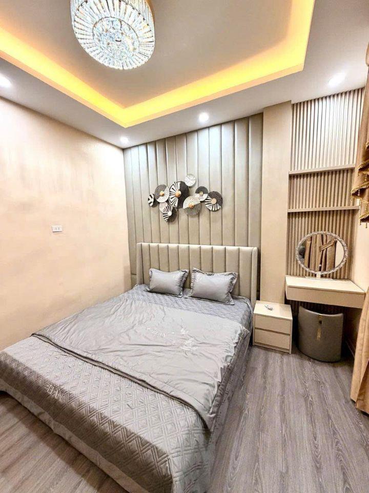 BÁN NHÀ MẶT PHỐ ĐÊ LA THÀNH | KINH DOANH TỐT | 42M² | 5 TẦNG | GIÁ 23 TỶ