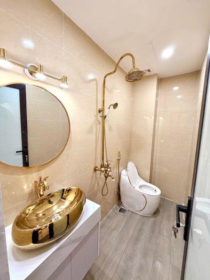 BÁN NHÀ MẶT PHỐ ĐÊ LA THÀNH | KINH DOANH TỐT | 42M² | 5 TẦNG | GIÁ 23 TỶ