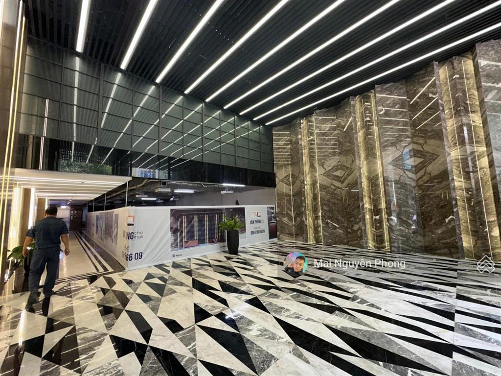 Bán building mới tinh cầu giấy 190tỷ,240m2x11t,dt 800tr/tháng có hầm đầy đủ gpxd pccc hoàn công sổ!