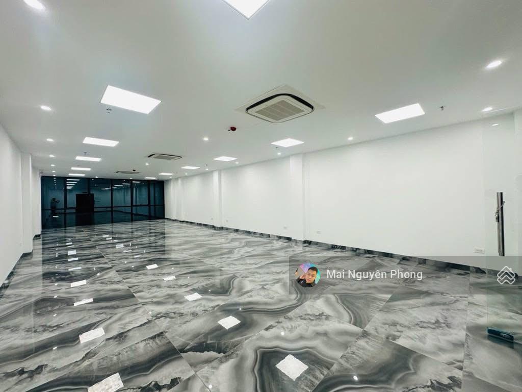 Bán building mặt phố triệu việt vương,200m2x11t thông sàn,dt 4.8tỷ/năm,sổ vuông cất két,pccc gpxd