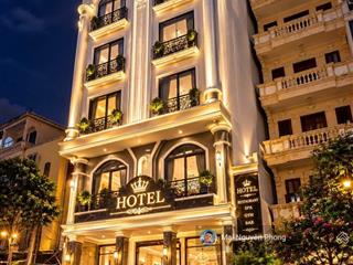 Bán building mặt phố triệu việt vương,200m2x11t thông sàn,dt 4.8tỷ/năm,sổ vuông cất két,pccc gpxd