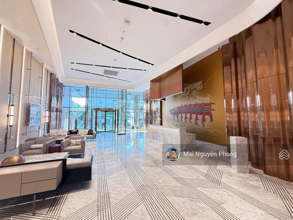 Bán apartment mặt phố view hồ tây,210m2x9t có hầm,dt 1tỷ/tháng,nội thất cc,đầy đủ pccc hoàn công !