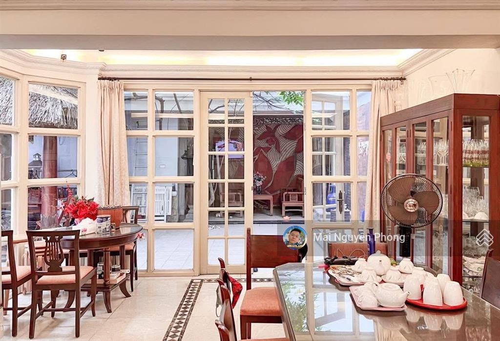 Phân khu quân đội thanh xuân,185m2 64.8tỷ,bt sân vườn có thể xây toà building tối ưu dt,sổ vuông !
