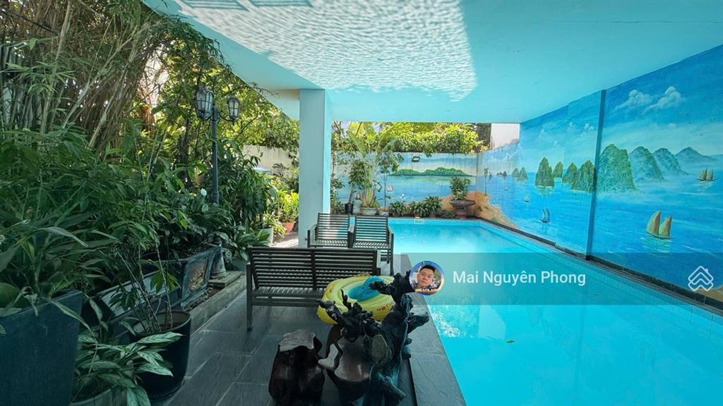Bán apartment mặt hồ tây, 218m2x8t, dt 350tr/th, bể bơi căn hộ cao cấp, vỉa hè quỹ đất hiếm mặt hồ!