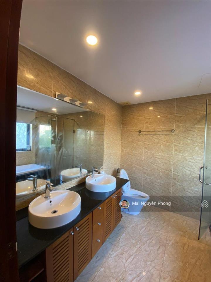 Bán apartment mặt hồ tây, 218m2x8t, dt 350tr/th, bể bơi căn hộ cao cấp, vỉa hè quỹ đất hiếm mặt hồ!