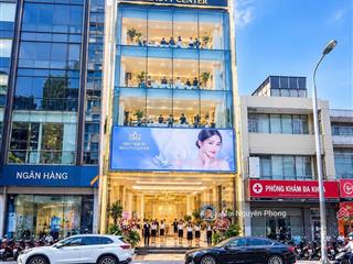 Chính chủ cần bán bt hàm long, vỉa hè rộng đường 2 chiều, 220m2 xây cao tầng, 1 sổ 1 chủ vuông đẹp!