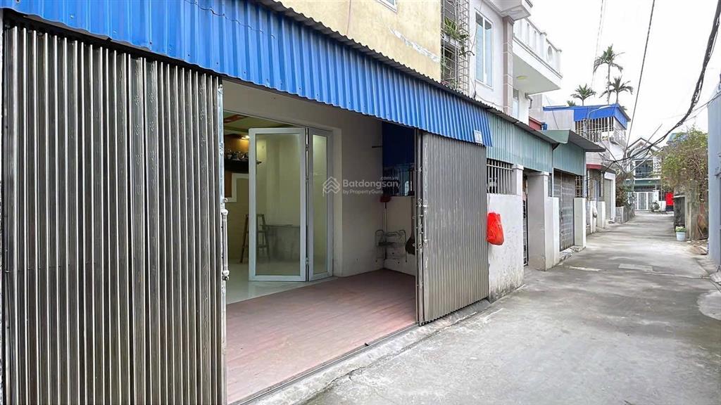 Hạ giá bán gấp nhà 2 tầng * 60m2 tràng cát  ô tô trong nhà