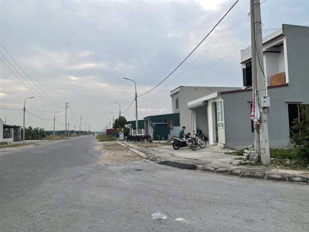 Bán đất mặt bằng 3211 đường phạm tiến năng, thị trấn quảng xương, thanh hoá