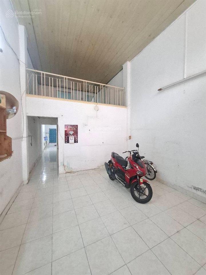 Nhà mặt tiền quận 6 cư xá phú lâm a .4mx19m.diện tích lớn giá tốt chỉ 9.1 tỷ còn thương lượng.