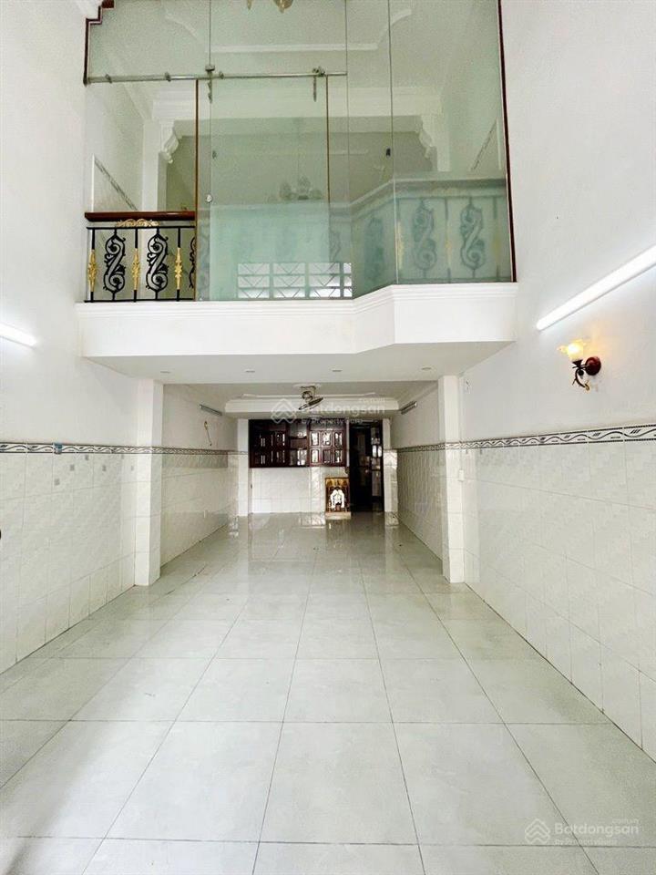Nhà mặt tiền khu bình phú chợ lớn quận 6, 5 tầng, 4mx19.5m, khu đầu tư kinh doanh dòng tiền tốt.