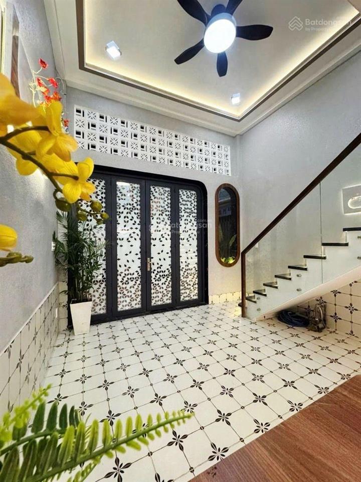 Nhà mới hậu giang quận 6, dt 4.1mx12m, 4 tầng kiên cố , chủ chào 6.79 tỷ còn thương lượng.