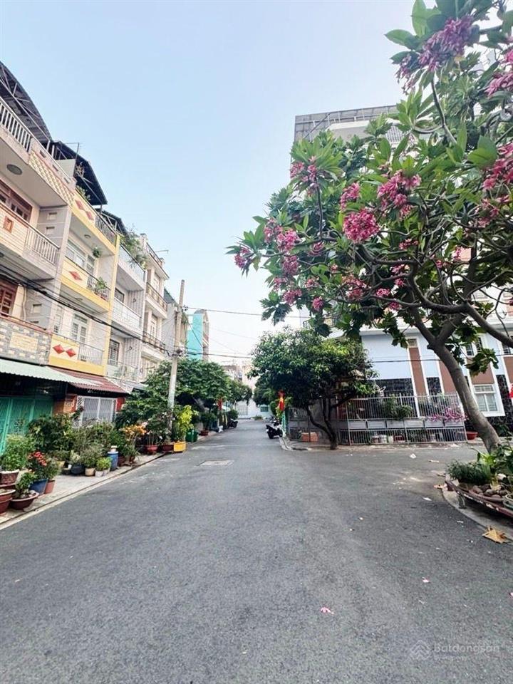 Mặt tiền hẻm nhựa 10m tân hòa đông giáp quận 6, dt 4mx20m, chủ thiện chí bán chào 6.9t còn tl.