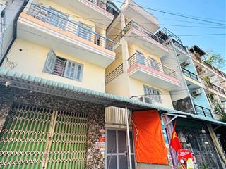 Căn hộ dịch vụ ngay tên lửa gần q6, dt 10mx18m, 4 tầng 18 phòng, dòng tiền đỉnh và giá trị tăng