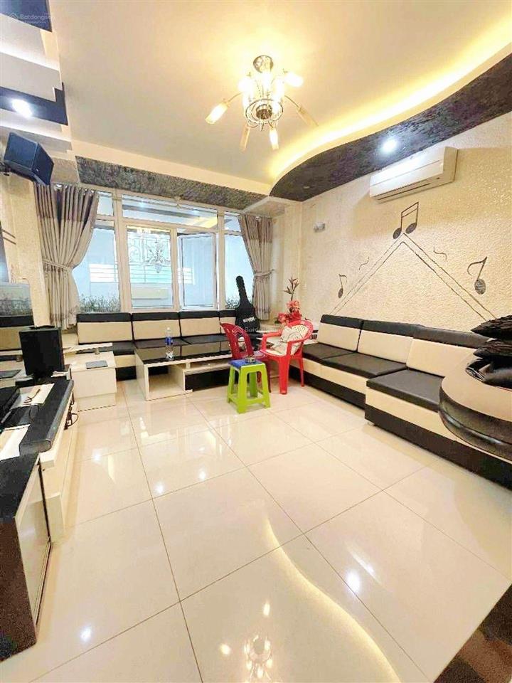 Mặt tiền 5 tầng khu bình phú quận 6, dt4mx20m, nội thất cao cấp, chủ thiện chí bán giá tốt.