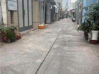Hẻm hậu giang quận 6 ngang lớn 4.3m x 12.3m, 3 tầng có phòng ngủ dưới trệt, chủ chào 6.35t còn tl