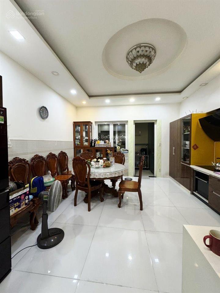 Nhà mặt tiền khu bình phú quận 6, dt 5mx23m. 5 tầng có thang máy.nội thất cao cấp. chỉ 19.8 tỷ t.l
