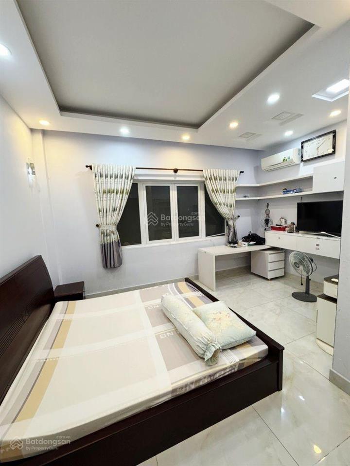 Nhà mặt tiền khu bình phú quận 6, dt 5mx23m. 5 tầng có thang máy.nội thất cao cấp. chỉ 19.8 tỷ t.l
