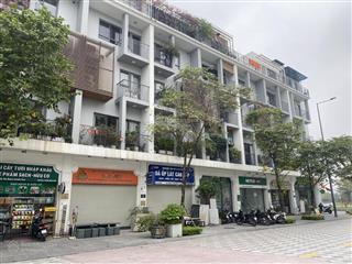 Cần bán shophouse the manor central park 75m2, 5 tầng