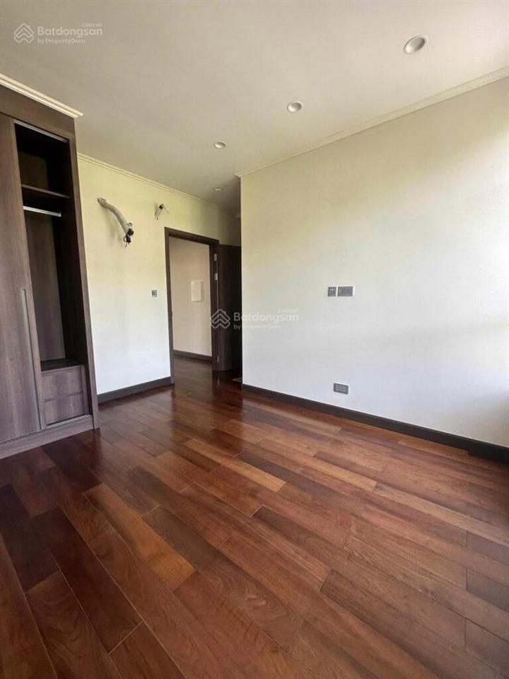 Cần bán căn shophouse the manor central park 99m2, 4 tầng