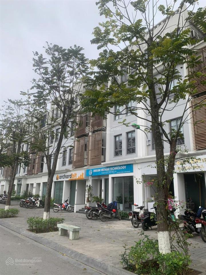 Cần bán căn shophouse the manor central park 99m2, 4 tầng
