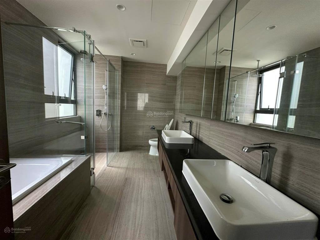 Cho thuê biệt thự the manor central park 160m, 4 tầng, có thang máy