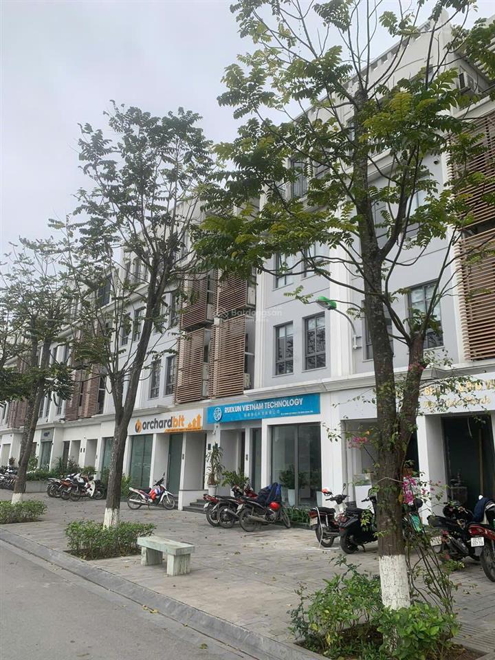 Bán shophouse the manor central park 99m2, 4 tầng, nhìn ra đường nguyễn xiển, gần tòa án hà nội