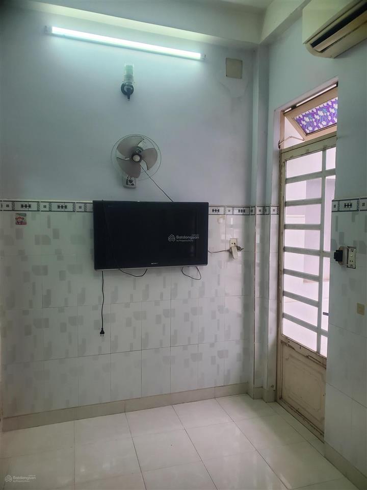 Cho thuê phòng tại trung tâm q10