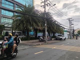 Bán đất mtkd121m2ngang 5,3m13.x tỷ tl  ngay lê văn việthiệp phú