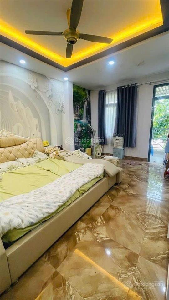 Bán nhà 3 tầnghxh82m2ngang 5m5pnhơn 6ty ngay đình phong phú tăng nhơn phú b