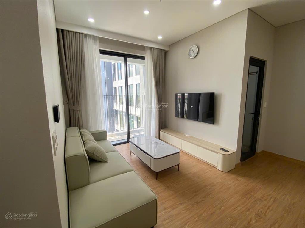 Cho thuê căn hộ 2 pn, 74m2, tầng 26, tại sentosa sky park nội thất cao cấp.