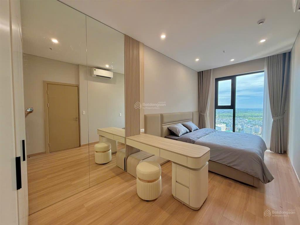 Cho thuê căn hộ 2 pn, 74m2, tầng 26, tại sentosa sky park nội thất cao cấp.