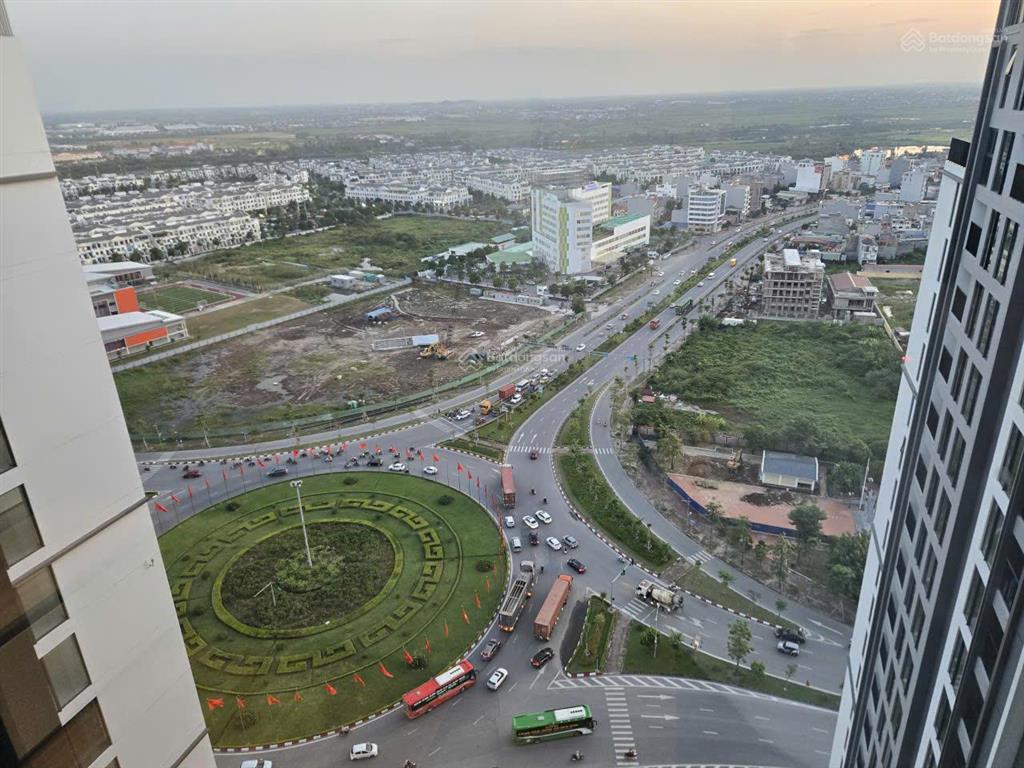 Cho thuê căn hộ 2 pn, 74m2, tầng 26, tại sentosa sky park nội thất cao cấp.