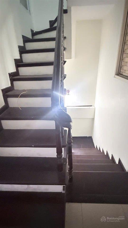 Bán nhà mp kim ngưu  59m2 x 5t  1 mặt phố 1 mặt ngõ ô tô tránh  vỉa hè 3m, kd phòng khám, spa.