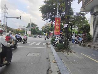 Bán gấp nhà mặt phố thanh nhàn 57m2, phân lô, 2 mặt thoáng trước sau, sổ đỏ chính chủ