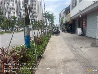 Bán nhà mặt đường 2.5  đoạn nhân hoà dt 20m chỉ nhỉnh 6tỷ mt hơn 8m, vỉa hè 6m kinh doanh đỉnh