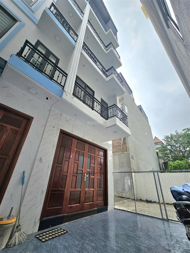8.3 tỉ! hàng hiếm nguyễn lam long biên  42m² 5 tầng full nội thất ở trung tâm quận long biên