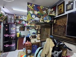 21m ,ngang 4m, 2 tầng 2pn, 2wc, trường chinh  nhà ga t3