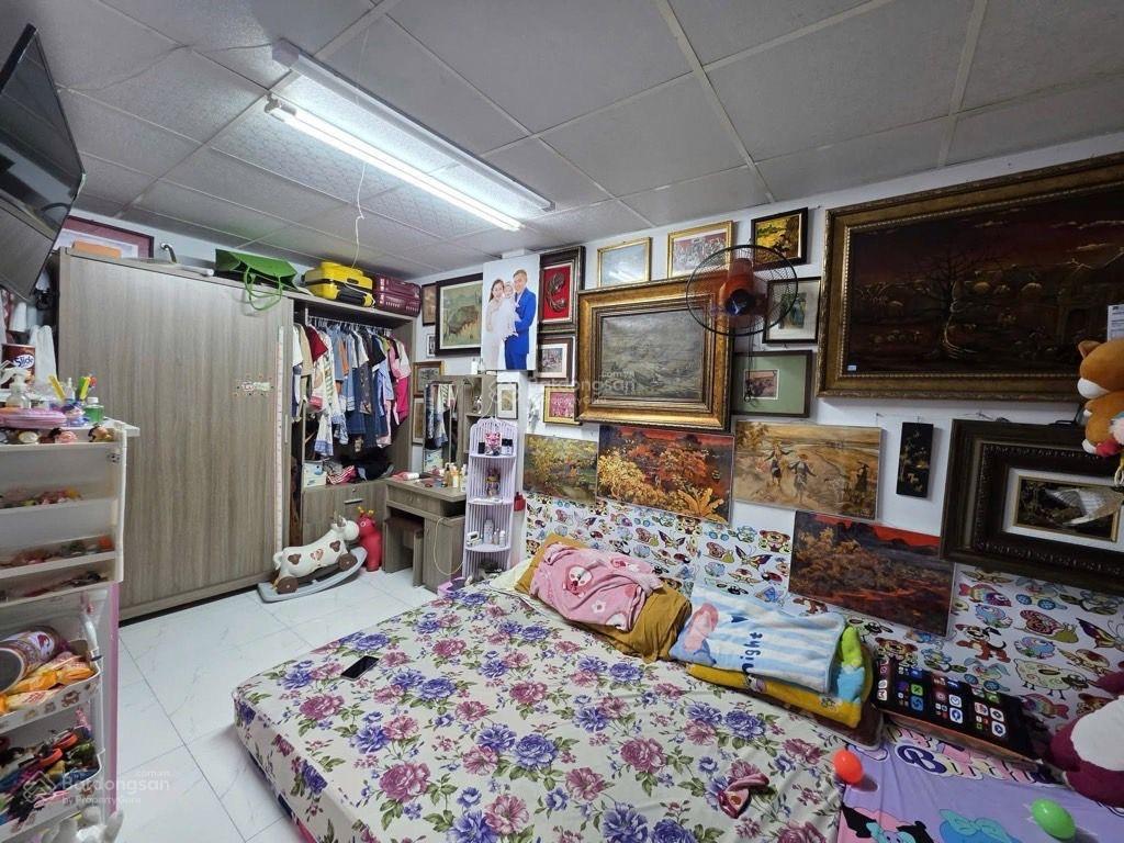 21m ,ngang 4m, 2 tầng 2pn, 2wc, trường chinh  nhà ga t3