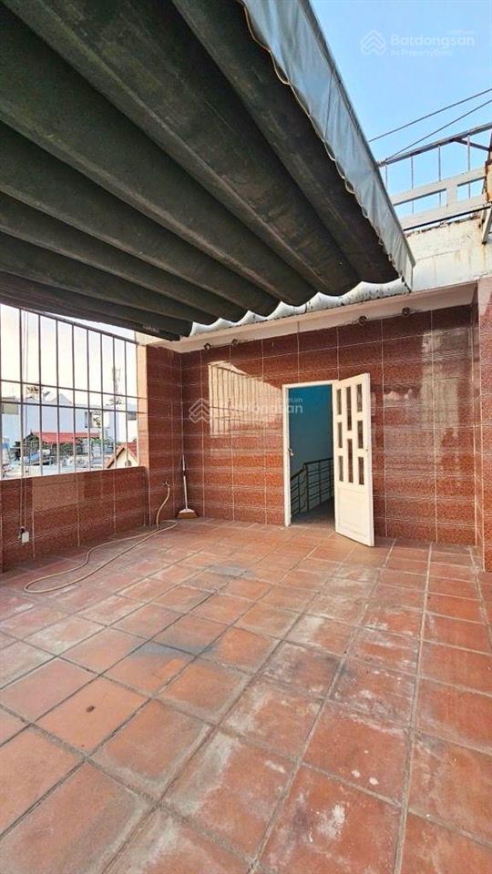 Mặt tiền 100m( 5x100m) 4 tầng, 5pnsát chợ phạm văn bạch đi nhà ga t3 chỉ 10p