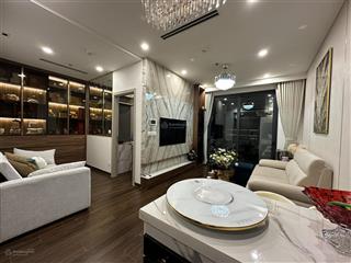 Cắt lỗ 500 triệu căn 2pn, 64m2, giá 3,8 tỷ, view trực diện vinuni và công viên