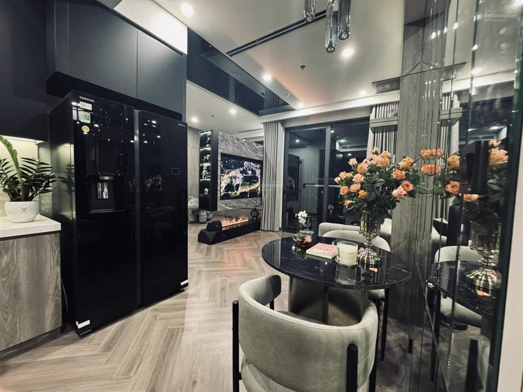 Chính chủ cho thuê căn 3pn, full nội thất cao cấp, giá 15 triệu (bao phí)