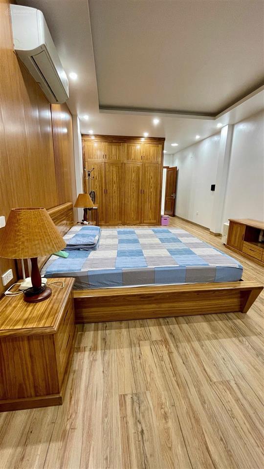 27 tỷ mặt phố hoàng ngân, cầu giấy, 70m2  5 tầng, lô góc, ô tô tránh, kinh doanh vị trí trung tâm