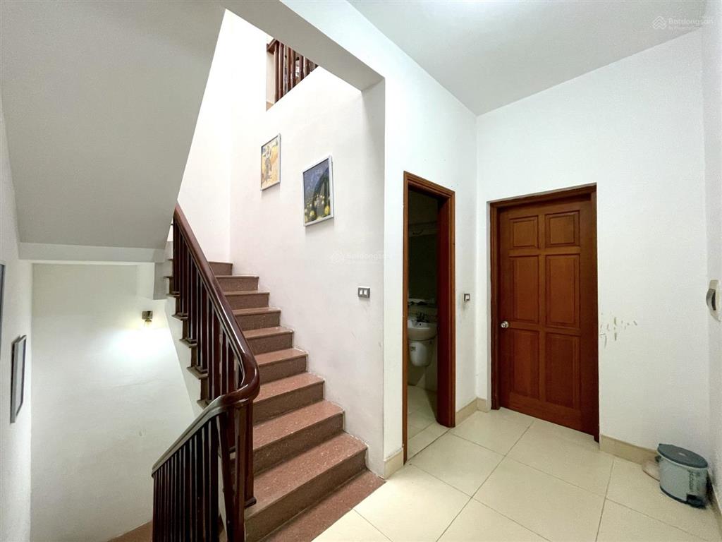Bán nhà phố hoàng ngân cầu giấy, 85m26 tầng, ô tô tránh, 30m ra mặt phố, 34 tỷ
