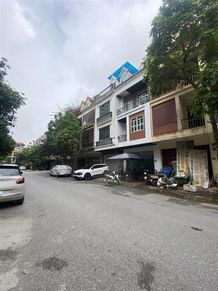 Bán nhà quang trung hà đông, 56m2, 5 tầng, đường trước nhà 24m, vỉa hè, giá 16.7 tỷ