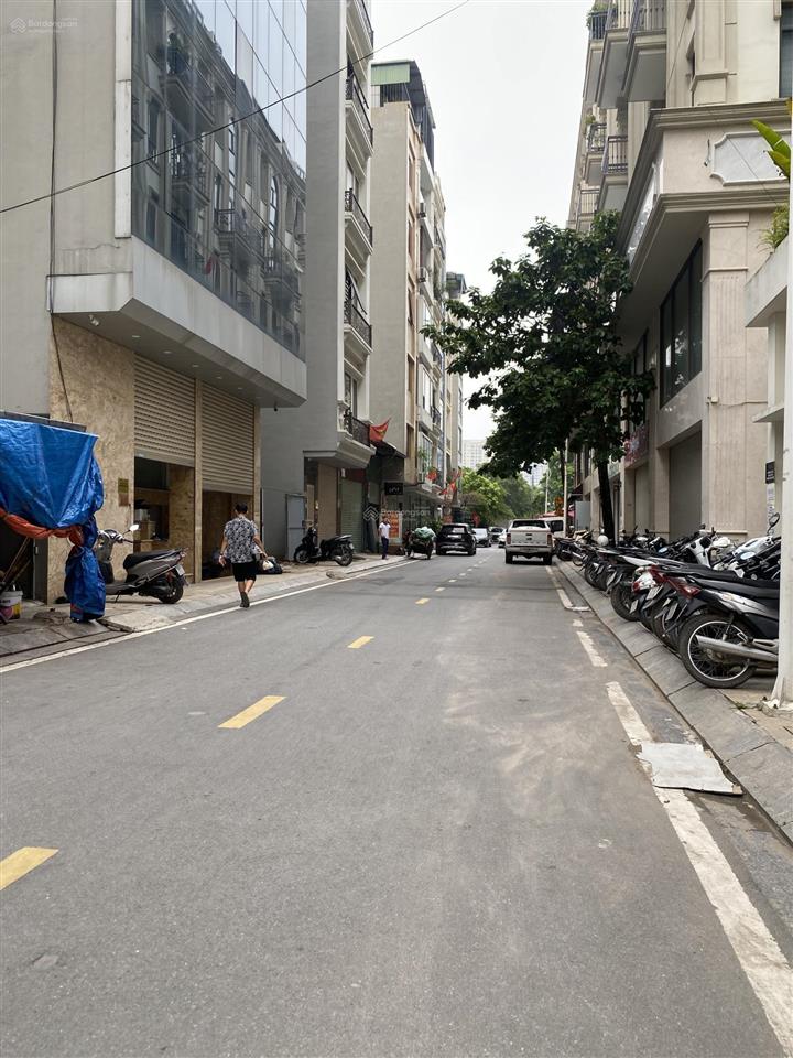 Bán đất phân lô gần him lam vạn phúc 45m2, mặt tiền 4m, đường trước nhà rộng 12m, vỉa hè, giá 14 tỷ