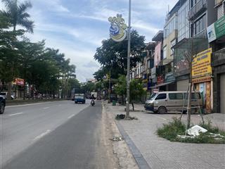 Bán nhà mặt phố văn khê 90m2, 5 tầng, đường rộng 32m, vỉa hè 3m, giá 29 tỷ