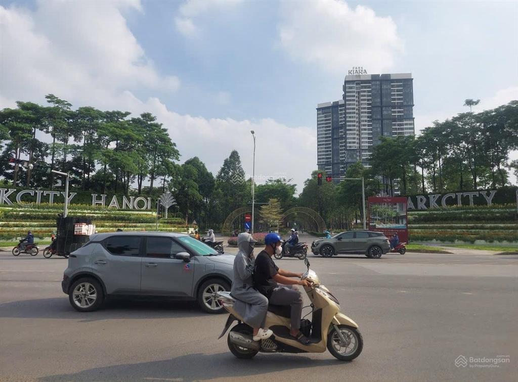 Bán nhà lê trọng tấn hà đông 61m mt 6m gần ngã tư văn phú đối diện parkcity giá 21 tỷ