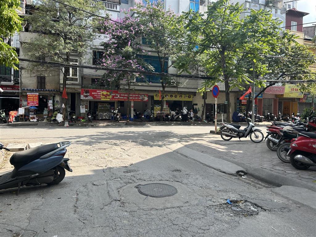 Chỉ 8,9 tỷ ,căn ccmn 6t 46m 9 phòng khép kín doanh thu 400 triệu phùng khoang
