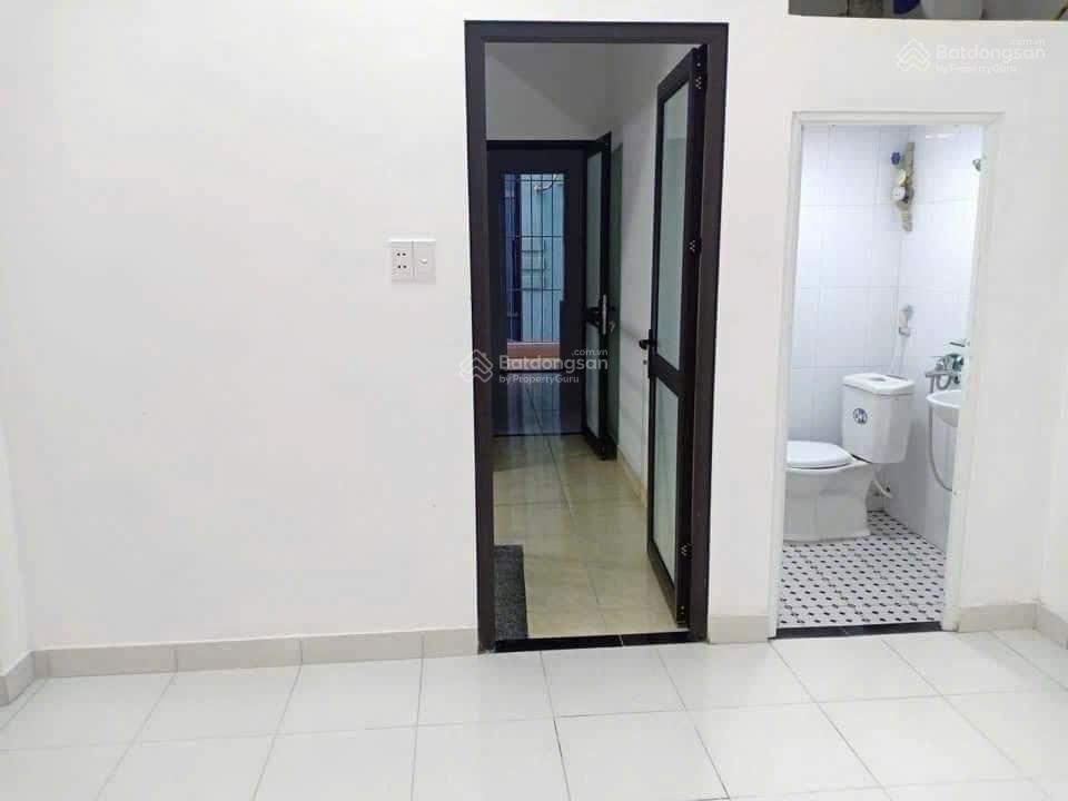 Chỉ 8,9 tỷ ,căn ccmn 6t 46m 9 phòng khép kín doanh thu 400 triệu phùng khoang