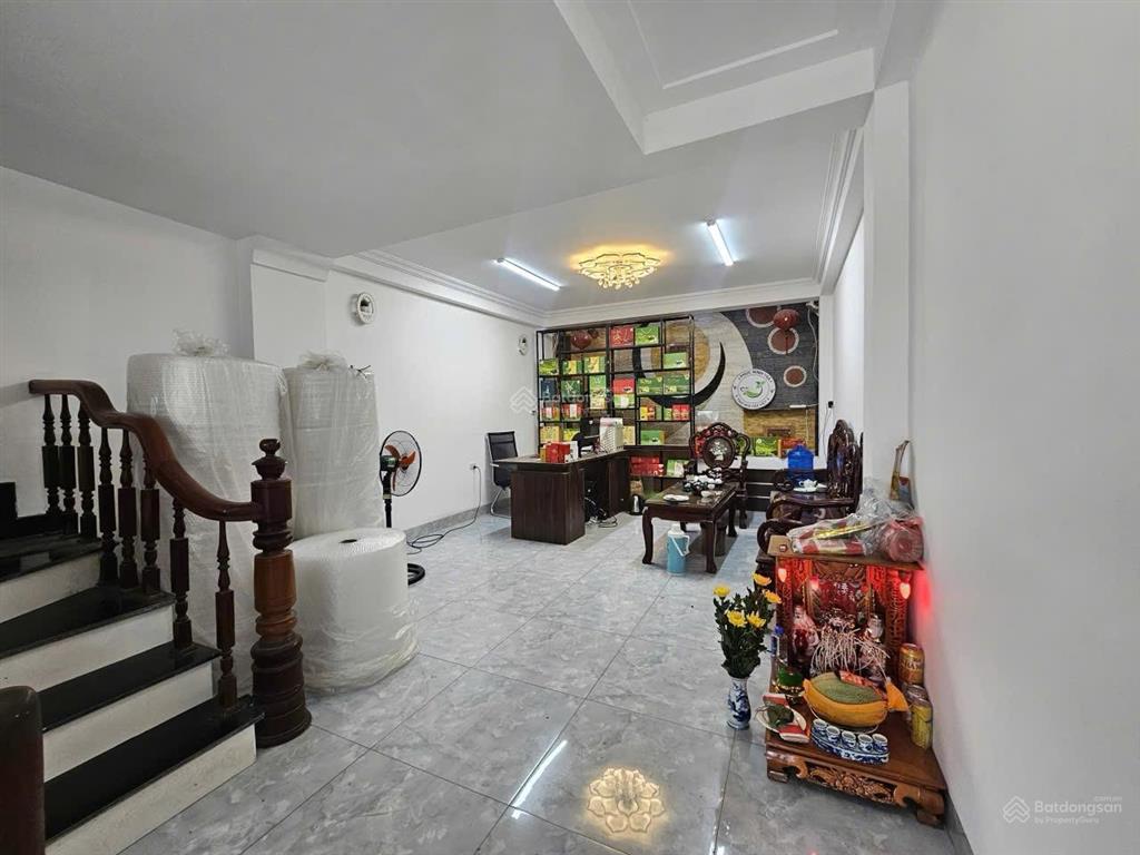 Phân lô ô tô tránh đỗ ngày đêm, kinh doanh 50m4t giá chỉ 13,5 tỷ kiến hưng hà đông